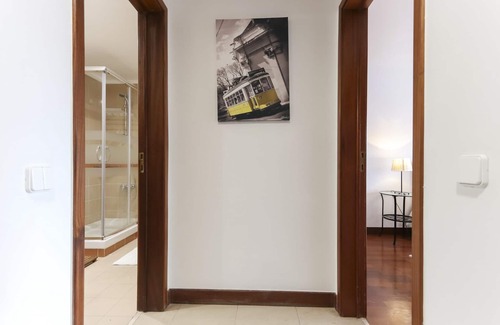 Alfama Apartment | Modern GRA A by Homing
