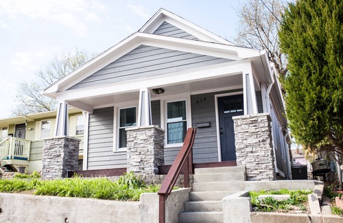 Riverview House | Modern Home in Historic Strawberry Hill w/a view of Downtown KC - Pet Friendly