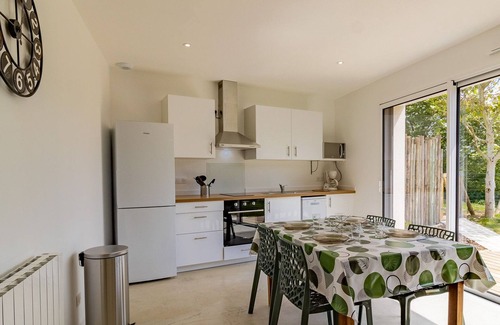 Saint-Christophe-la-Couperie Cottage | Modern house with enclosed garden, pet-friendly near Nantes and Angers