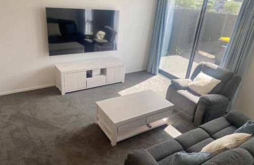 Wigram Villa | Modern luxury four bedroom house