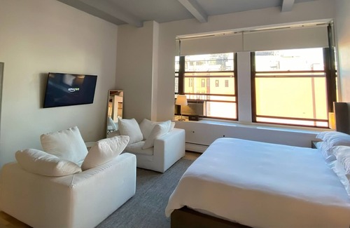 NoHo Apartment | Modern Luxury Loft w/Doorman-Hotel in the heart of Greenwich Village