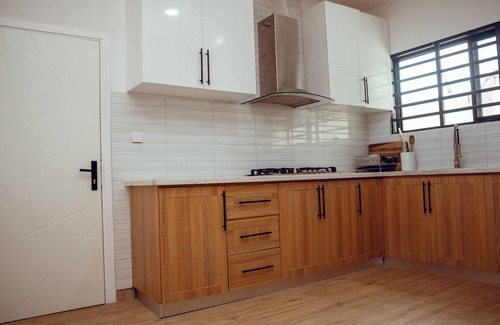 Lome House | Modern Luxury