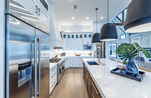 Lake Oconee Cabin | Modern Magnolia: Stunning New 5BR Lakefront w/Top Amenities! Sleeps 14