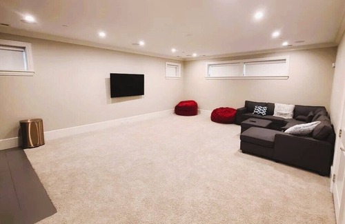Ravenswood House | Modern Mansion in Ravenswood Chicago