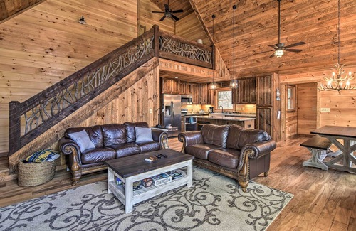 Murphy Cabin | Modern Murphy Cabin w/Nottely River Views!