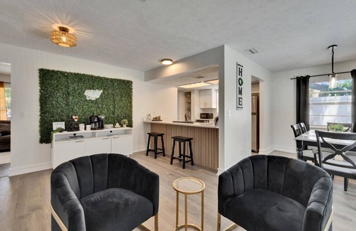 Terrace Park Apartment | Modern Pool Home w/Game Rm 1 min to Busch Gardens