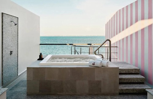 Punta Sam Hotel | Modern Resort Suite w/Rooftop Tub, VIP Lounge & Spa Access Included
