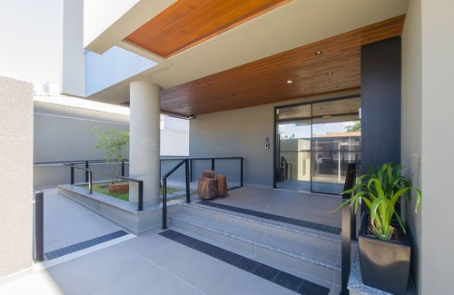 Florianopolis Apartment | Modern Studio 650m From Ufsc - Cnt303