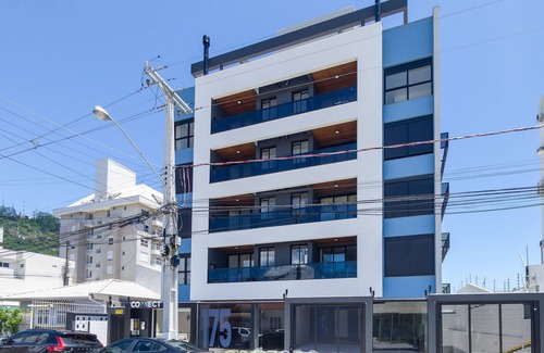 Florianopolis Apartment | Modern Studio 650m From Ufsc - Cnt303