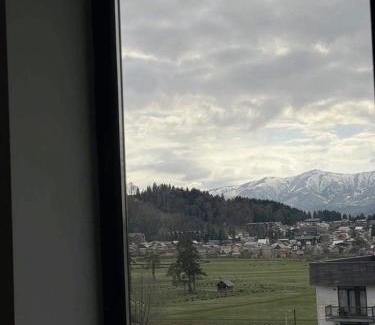 Bakuriani Apartment | Modern Studio in Hotel Mgzavrebi Block 9 Mountain View