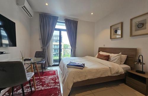 Cantonments Apartment | Modern Studio Oasis in Accra