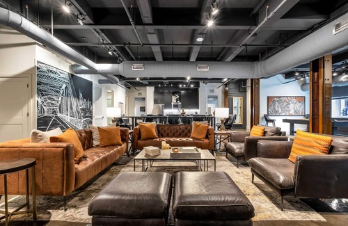 Downtown Nashville Apartment | Modern Suite 6BR by Maddox Hotel