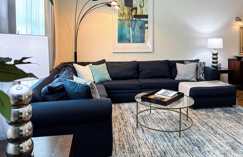 Brookline House | Modern townhome,Boston vacation,2 bath,pkg,deck