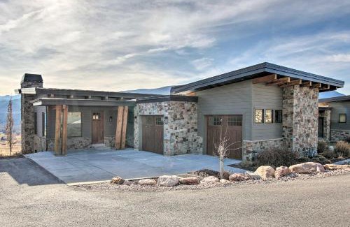 Eden House | Modern Townhome with Mtn Views Less Than 7 Mi to Ski Resorts
