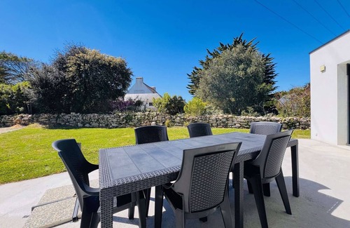 Saint-Pierre-Quiberon Villa | Modern Villa 5 Rooms, Sleeps 8 - Near Wild Coast & Beach