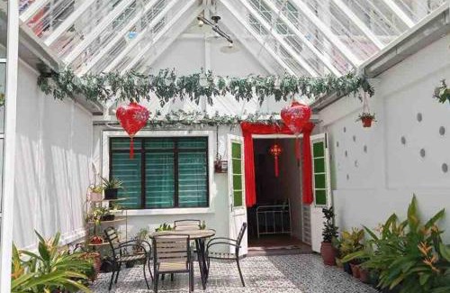 George Town House | Modern Victorian Homestay
