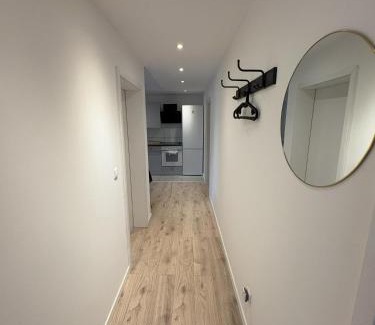 Bad Oldesloe Apartment | Modernes 2 Zimmer Souterrain Apartment - zentral - nahe Hamburg & Lübeck