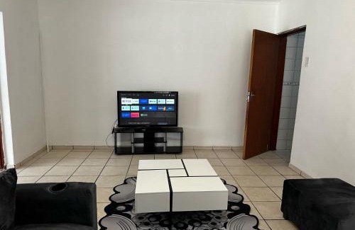 Germiston Apartment | Modest Cottage