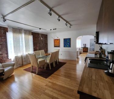 Saugerties Apartment | modsuites