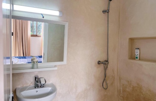 Ida Ougourd House | Mogador room - Swimming pool & breakfast