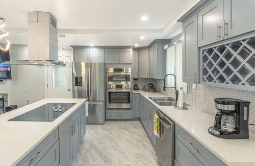 Norwich House | Mohegan Park Escape – Near Casinos – Spacious 4BR House