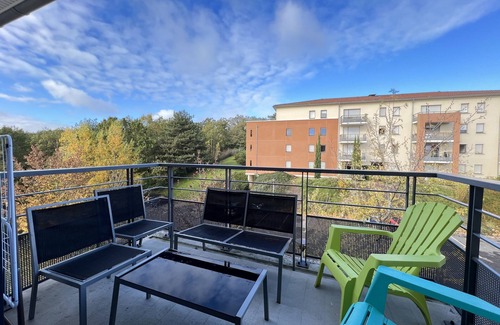 Colomiers Apartment | Mon Cocon Occitan - 2p - Wifi/Parking