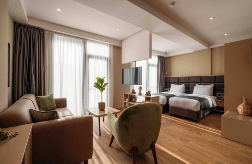 Chugureti Hotel | Monday Hotel
