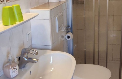 Sankt Georgen im Attergau Bed & Breakfast | Mondsee - Frühstückspension Holzapfel