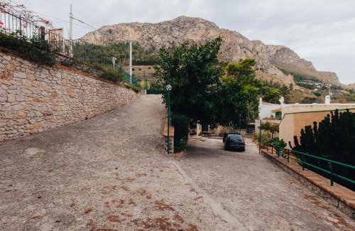 Santa Flavia House | Monia beach house