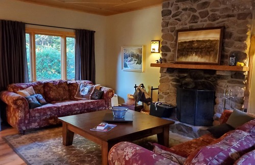 Mont-Tremblant Cottage | Mont Tremblant Waterfront House