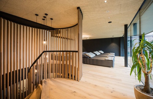 Villabassa Apartment | Montanaris Alpine~Active~RelaxThe base camp with pool and saunas in the Dolomites.