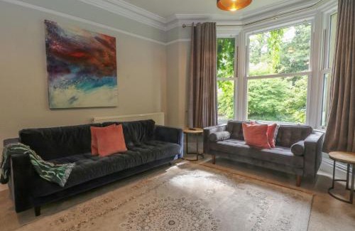 Buxton House | Montclair