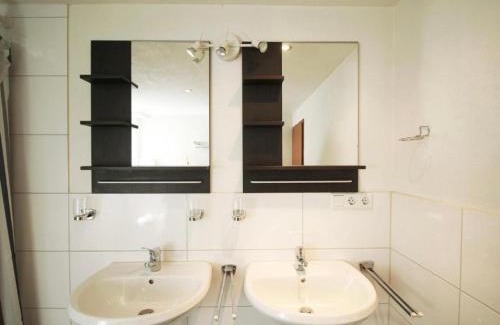 Hohenstadt Apartment | Monteurwohnung in Hohenstadt A8, ULM, GUENSTIG, WIFI, SMART TV