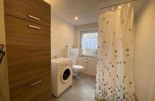 Hohenstadt Apartment | Monteurwohnung in Hohenstadt A8, ULM, GUENSTIG, WIFI, SMART TV