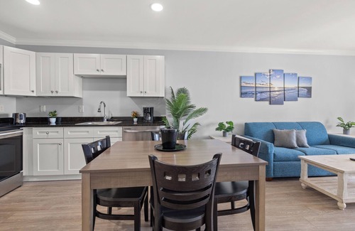 Myrtle Beach Resort | MONTHLY RENTAL - Beautiful Premium 2 Bedroom Condo w/Ocean View