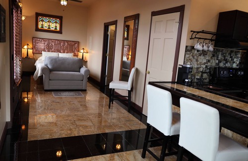 Bellevue Cabin | Moon River Cabins