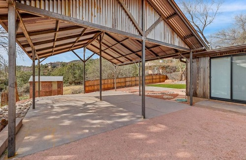 Sedona Villa | Moongazer’s Inn Red Rock Views! 1 mi. to Uptown