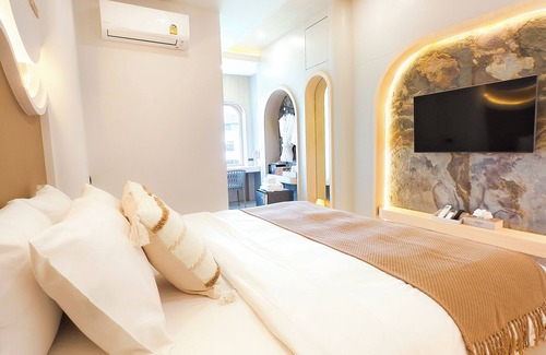 Koh Lan Hotel | Moonlight Koh Larn