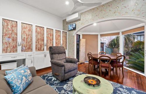 Beaconsfield House | MoonRakers - Heritage Charm in Fremantle
