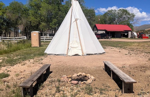 Tridell Cabin | Moonrise Teepee in Lapoint