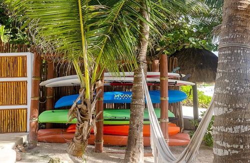 Soliman Bay Villa | Moonstar: 5BR Beachfront Villa with swimming pool and AC throughout near Tulum