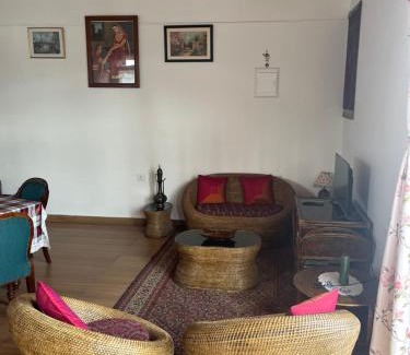 The Mall Road Apartment | Moonwind, two bedroom apartment with sitting room and Kitchenette