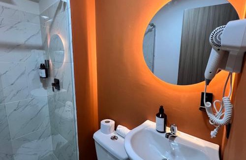 Villa Hermosa Apartment | Moore 45