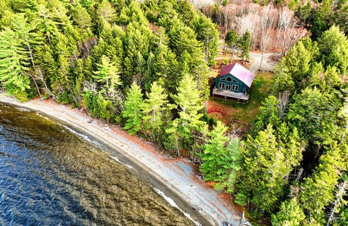 Beaver Cove Cabin | Moose Lane *Waterfront*ATV/Snowmobile Access*