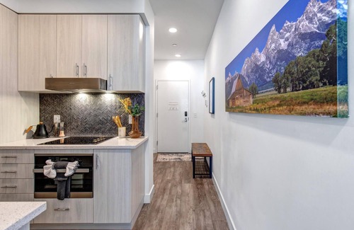 Park City Condo | Moose Mgmt at Pioche 1309: Deer Valley Skiing-Hot Tub-Parking