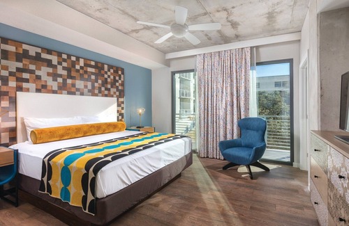 Civic District Resort | More fun than you can do with so little time !