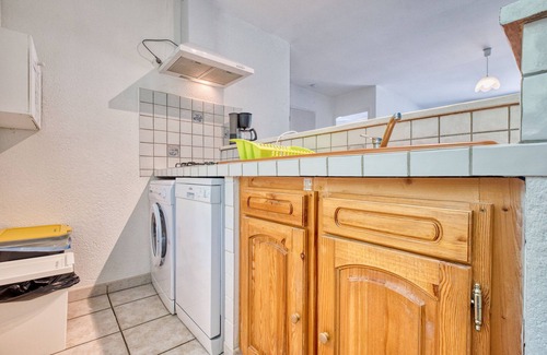 Salignac-Eyvignes House | Morille - Family House with Shared Heated Pool in the Heart of the Périgord Noir
