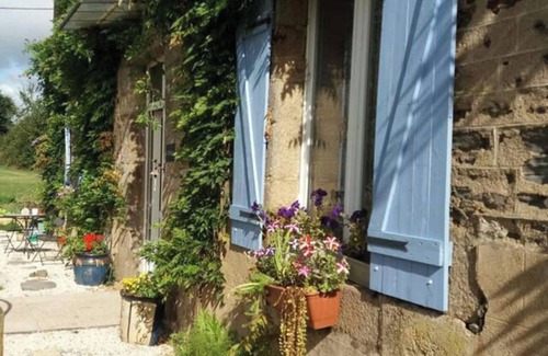 Mortain-Bocage Cottage | Mortain-Bocage - 2-Bed Wisteria Cottage, Sleeps 4