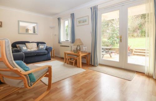 Falmouth House | Morton Cottage