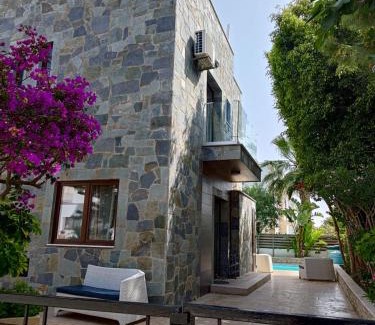 Cape Greko House | Mosaic villa by the sea